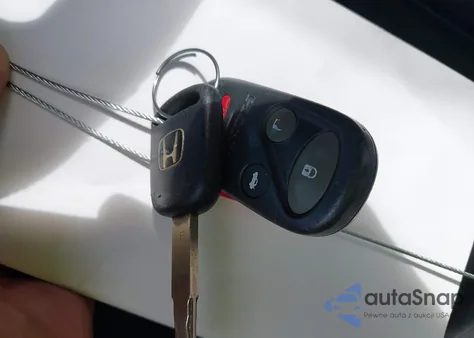 2003 Honda Cr-V Lx z USA, uszkodzony, nr VIN JHLRD68563C007197